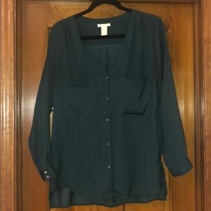 H&M forest green polka dot blouse, size 10 / 40